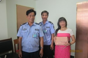 我院保安赵良机拾金不昧