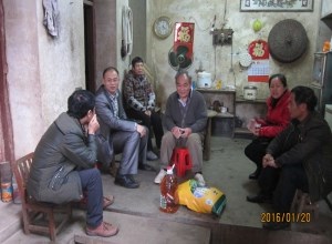 慰问浦北帮扶村党员群众