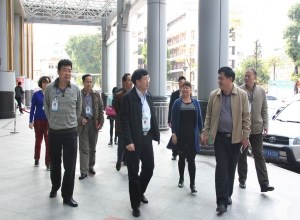 市卫计委领导节后慰问活动