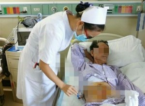 我院培养出广西沿海首位国际造口治疗师