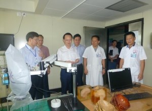 全市人才座谈会在我院召开