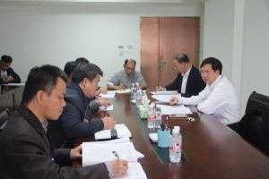 符春晖院长主持“创卫”迎检会议