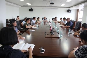 李锋副院长主持消化内科系统专题行政查房