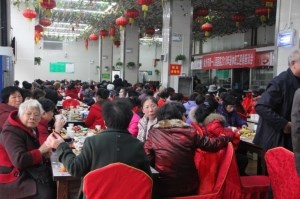 我院召开退休职工迎春座谈会