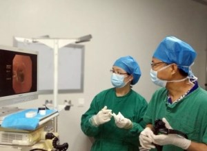 胃镜取骨，妙手回春