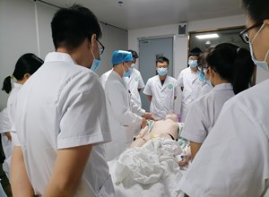 医路逐梦 蓄力启航 | 钦州市第一人民医院开展2022级住培学员岗前培训及考核