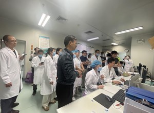 提高急救能力|钦州市第一人民医院放射科开展急救技能培训及应急演练